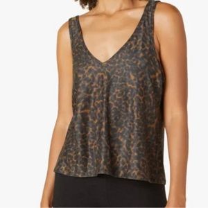 Beyond Yoga double V tank top